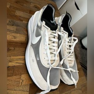 Nike Waffle one men’s shoe 10.5
